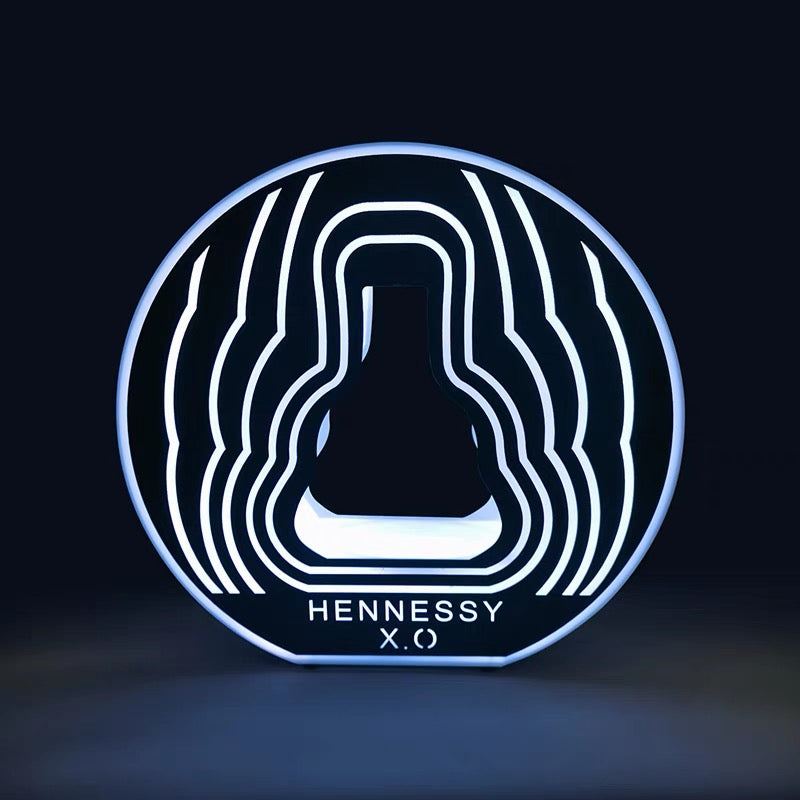 Hennessy XO Presenter No.2