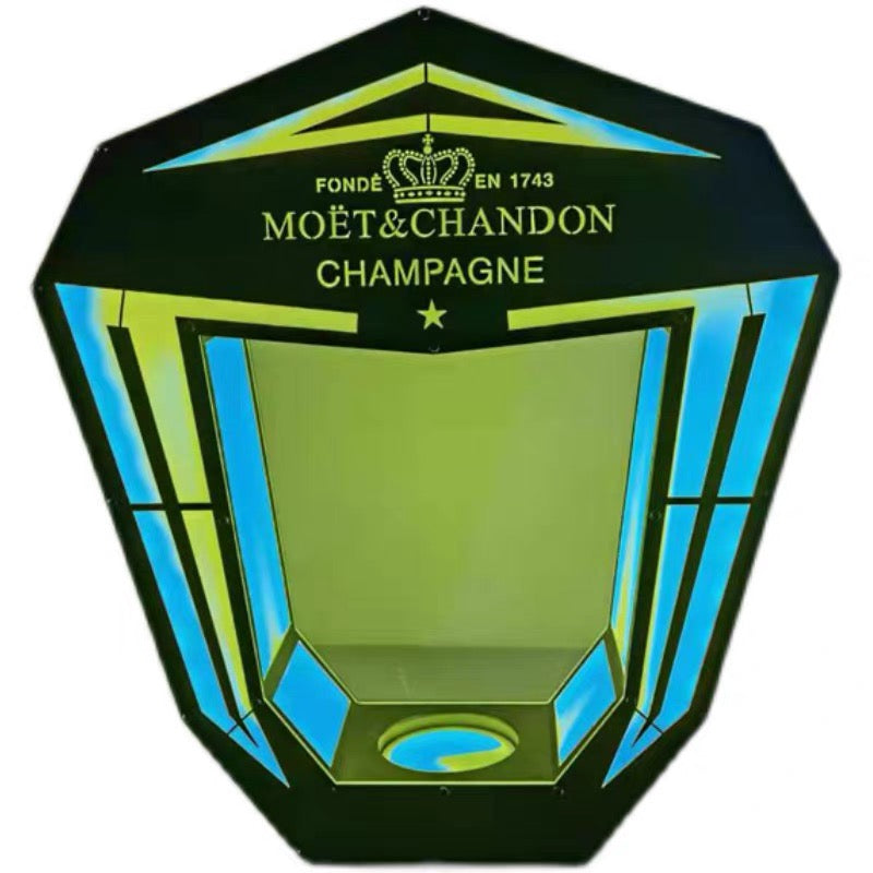 Moët Presenter No.2